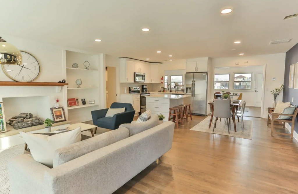 Luxury *Waterfront* Atlantic City Living w/ᖇec ᖇoom | Spacious & Bright