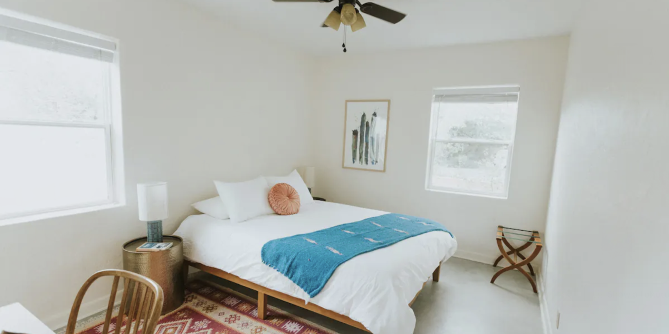 Sonoran Desert Blossom 2BR Central Tucson Retreat bedroom