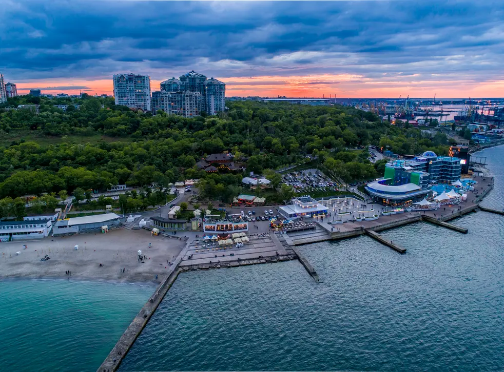 50+ Airbnbs You Can Book Right Now to Help Get Money to Ukrainian Hosts